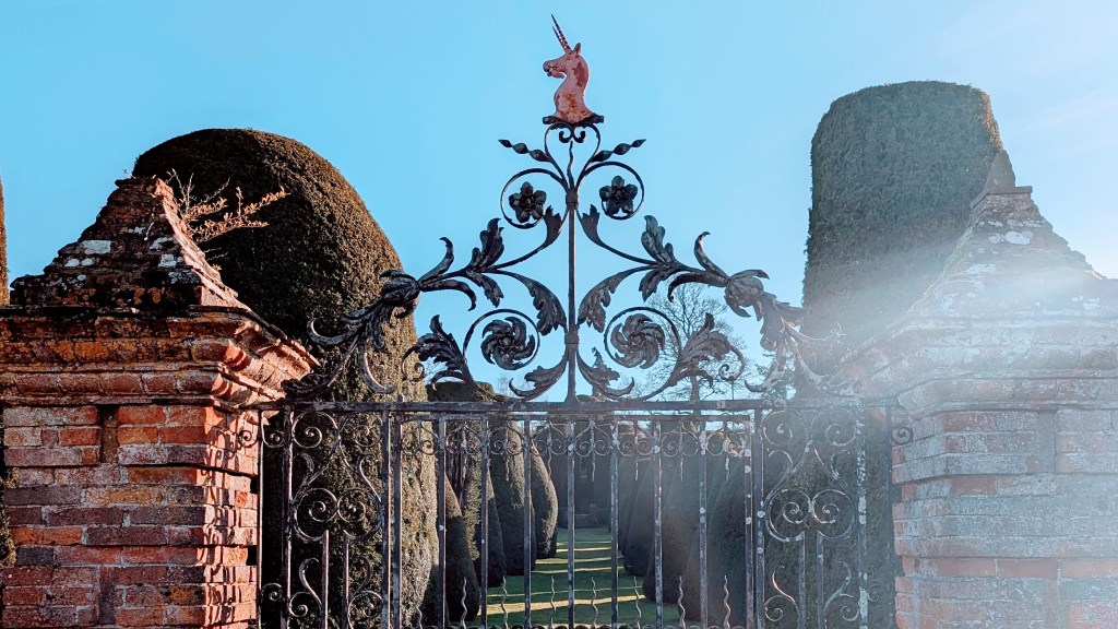 Mated to a Monster: The Rise of Pair-bonding Stories in&nbsp;Romantasy